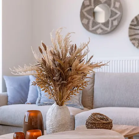 Huswell - Stylish With Terrace Near The Apartament *